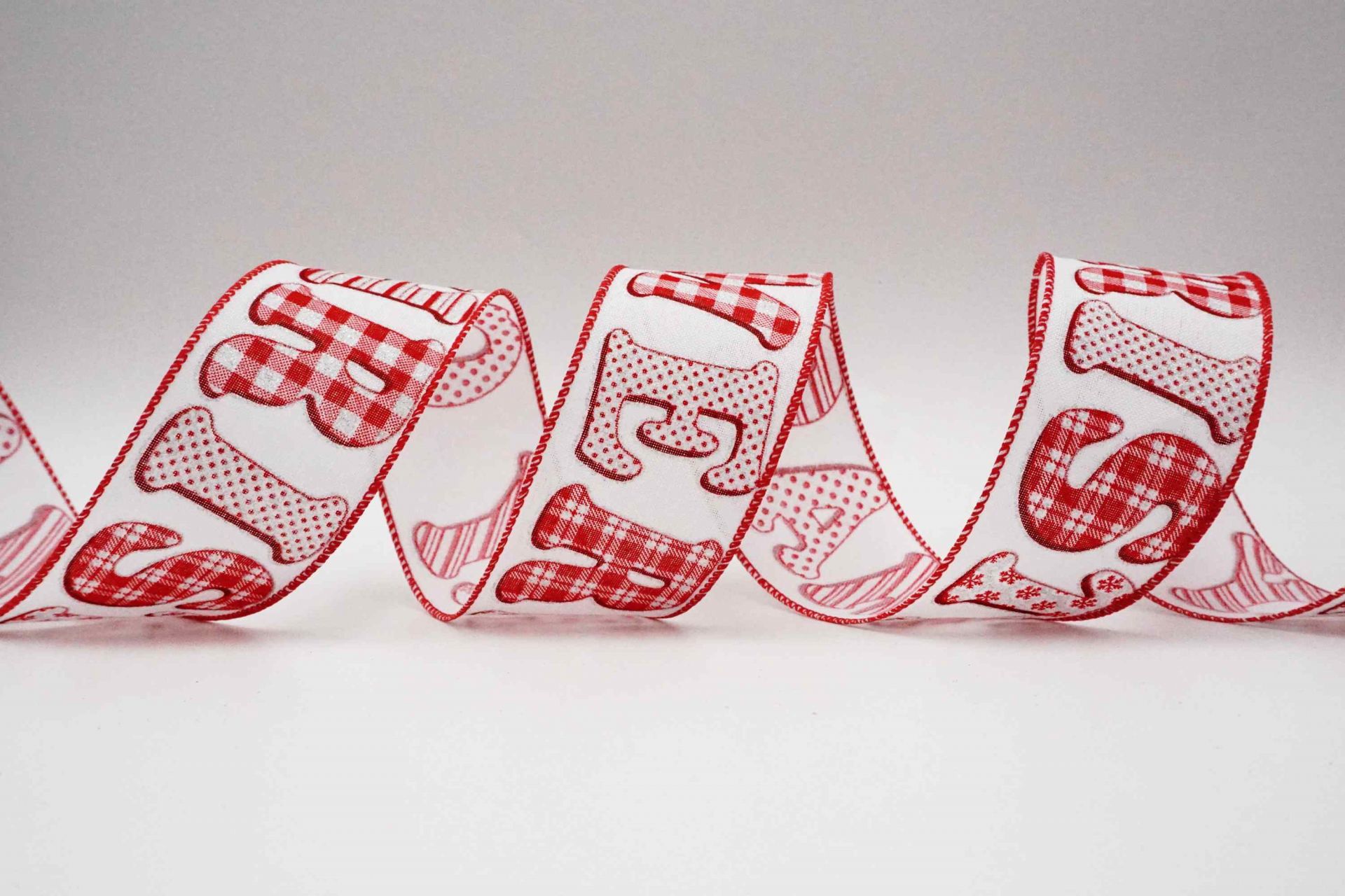 Прикрашайте різдвяну стрічку